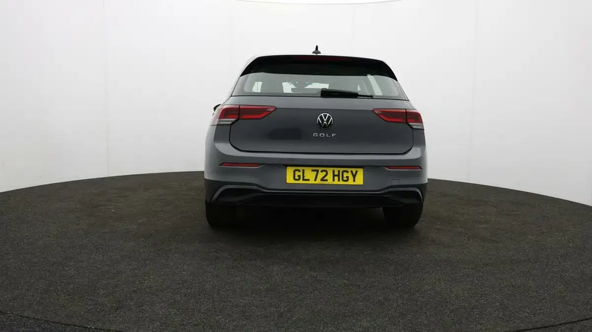 2022-volkswagen-golf-15-tsi-life-130ps-hatchback-big-31