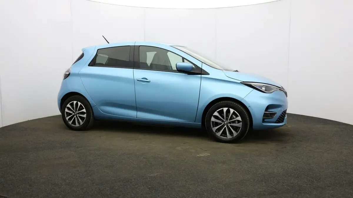 2021-renault-zoe-e-gt-line-big-42