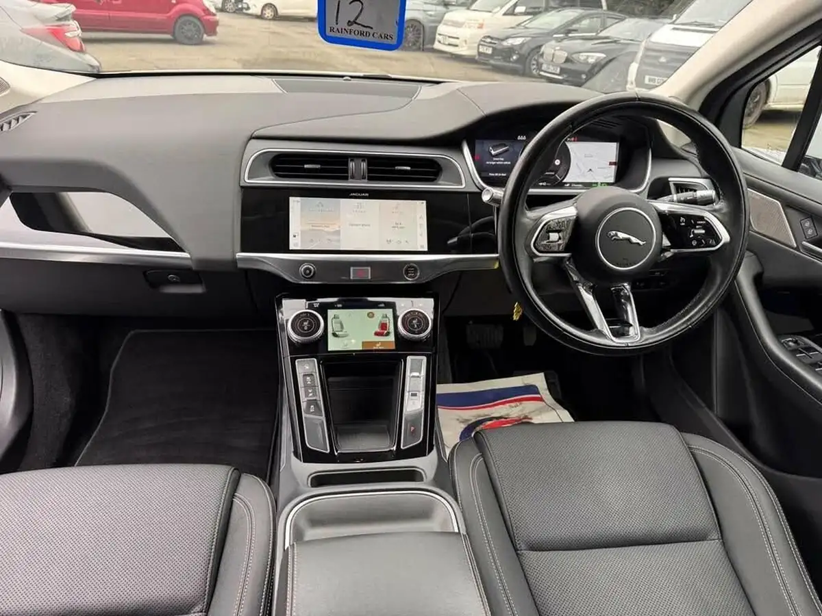 2021-jaguar-i-pace-ev400-s-big-20