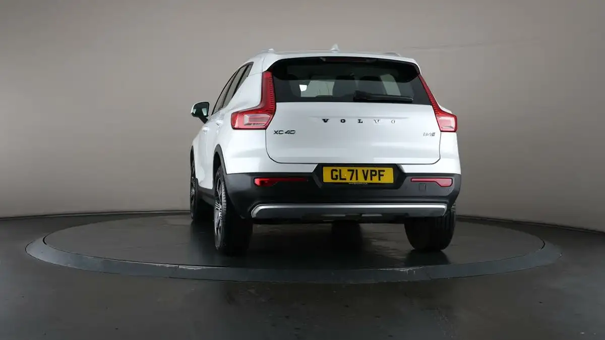 2022-volvo-xc40-20-b4-inscription-awd-big-36