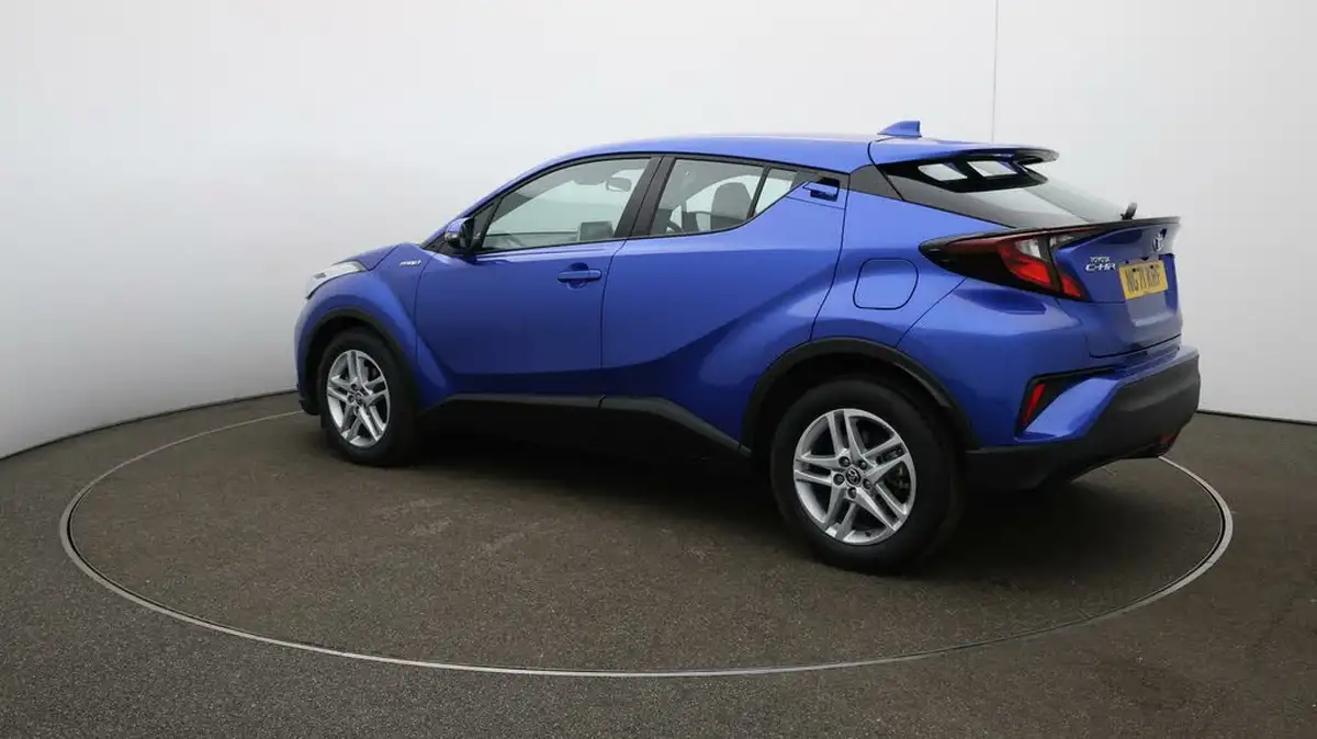 2022-toyota-c-hr-18-vvt-i-icon-big-36
