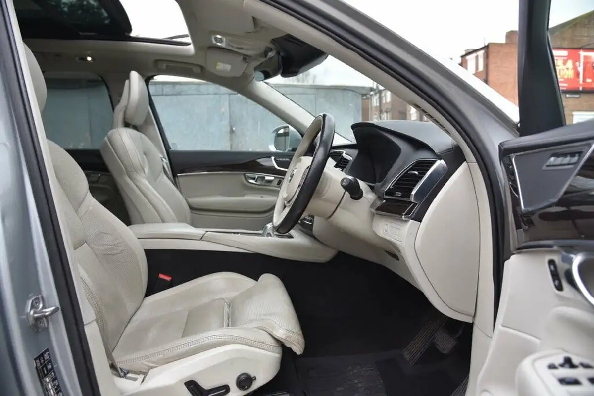 2017-volvo-xc90-20-t8-inscription-hybrid-geartronic-big-20