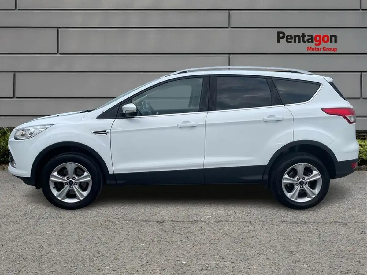 2015-ford-kuga-20tdci-zetec-150ps-big-11