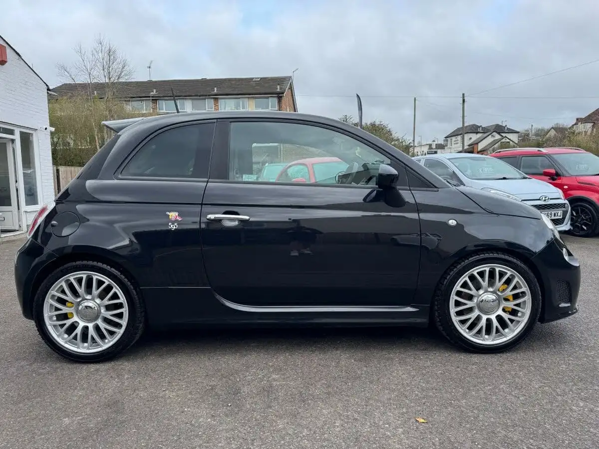 2015-abarth-500-14-tjet-595-turismo-160bhp-big-2