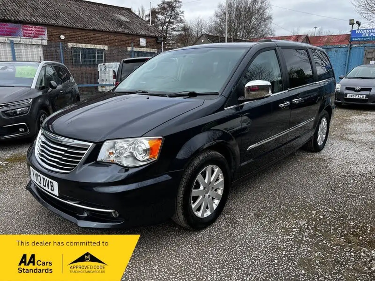 2013-chrysler-grand-voyager-28td-limited-big-11