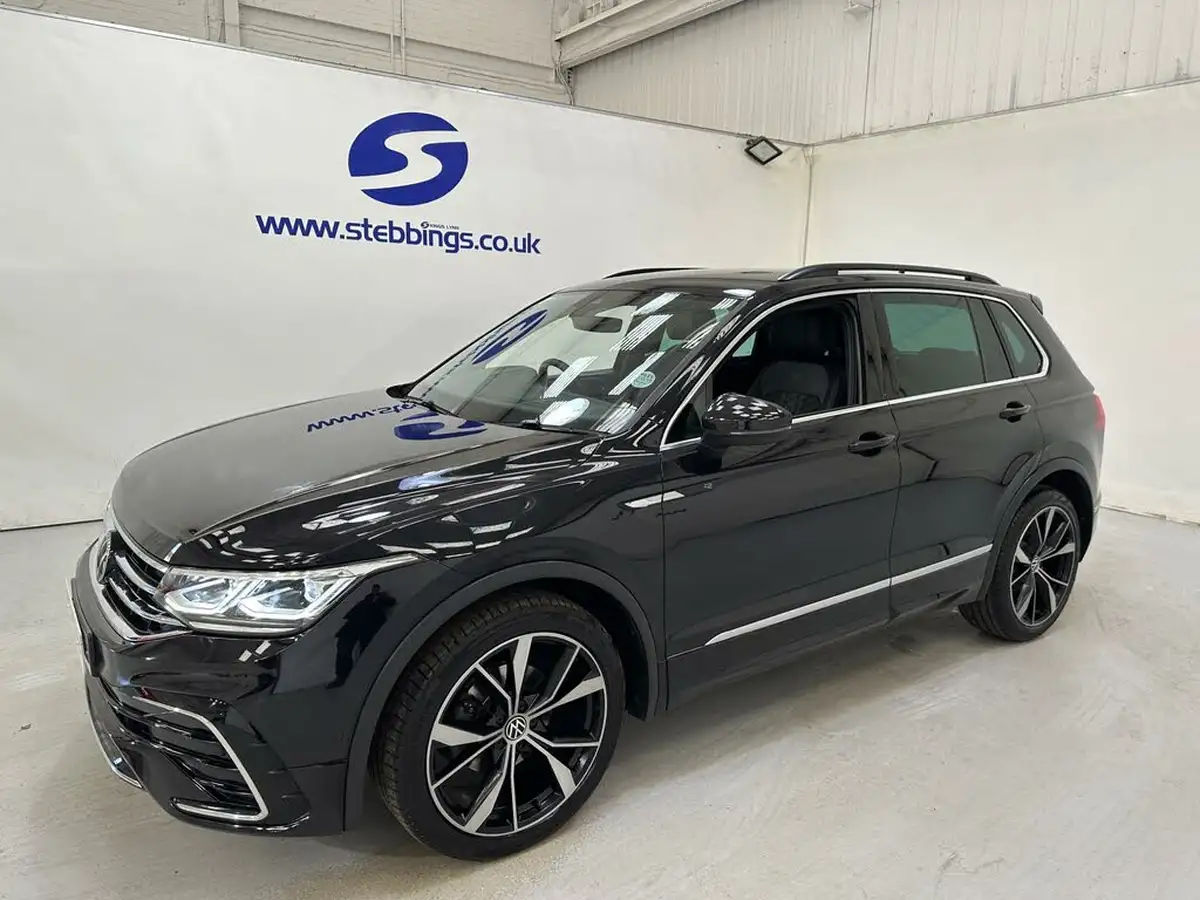 2021-volkswagen-tiguan-15-tsi-r-line-big-5