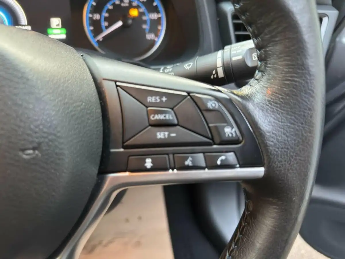 2021-nissan-leaf-e-n-connecta-big-23