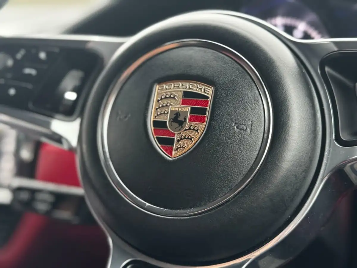 2019-porsche-cayenne-30-v6-s-big-76