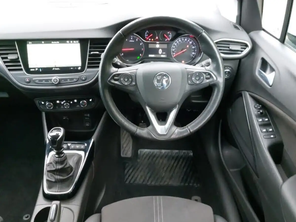 2022-vauxhall-crossland-15-ultimate-110ps-big-6