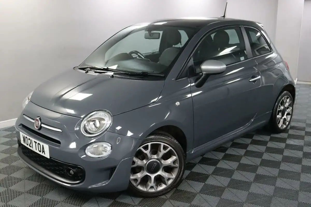 2021-fiat-500-10-rockstar-big-19