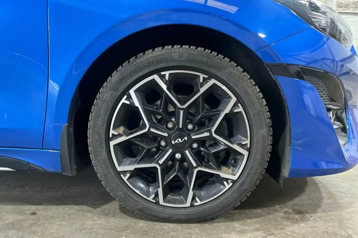 2022-kia-pro-ceed-15-t-gdi-gt-line-big-10