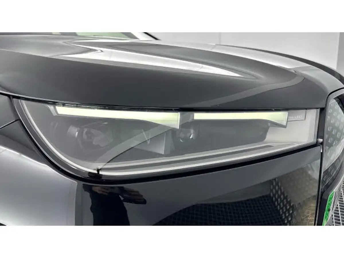 2022-bmw-ix-e-xdrive-50-m-sport-big-21
