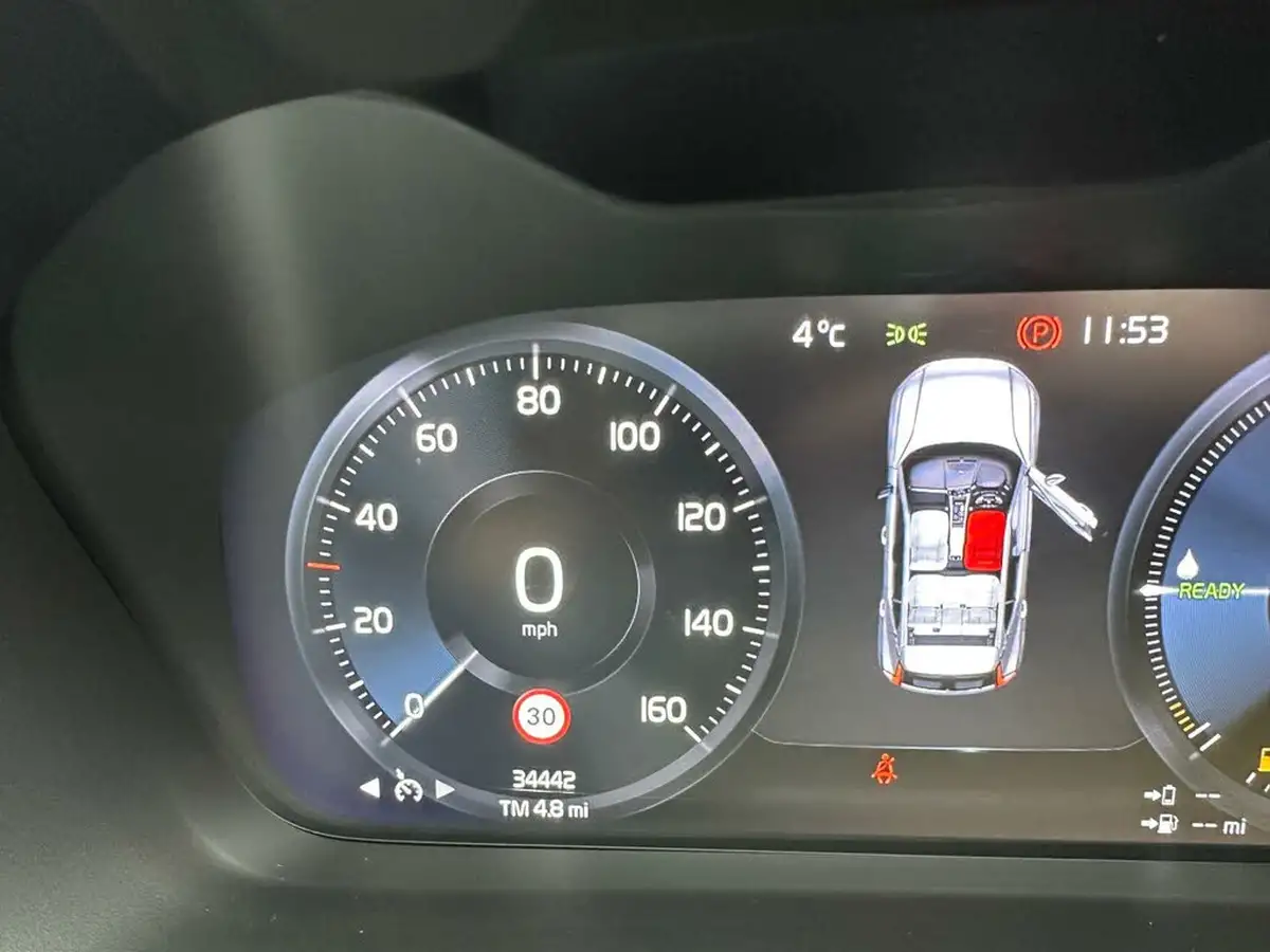 2022-volvo-xc40-15-t5-inscription-pro-big-30