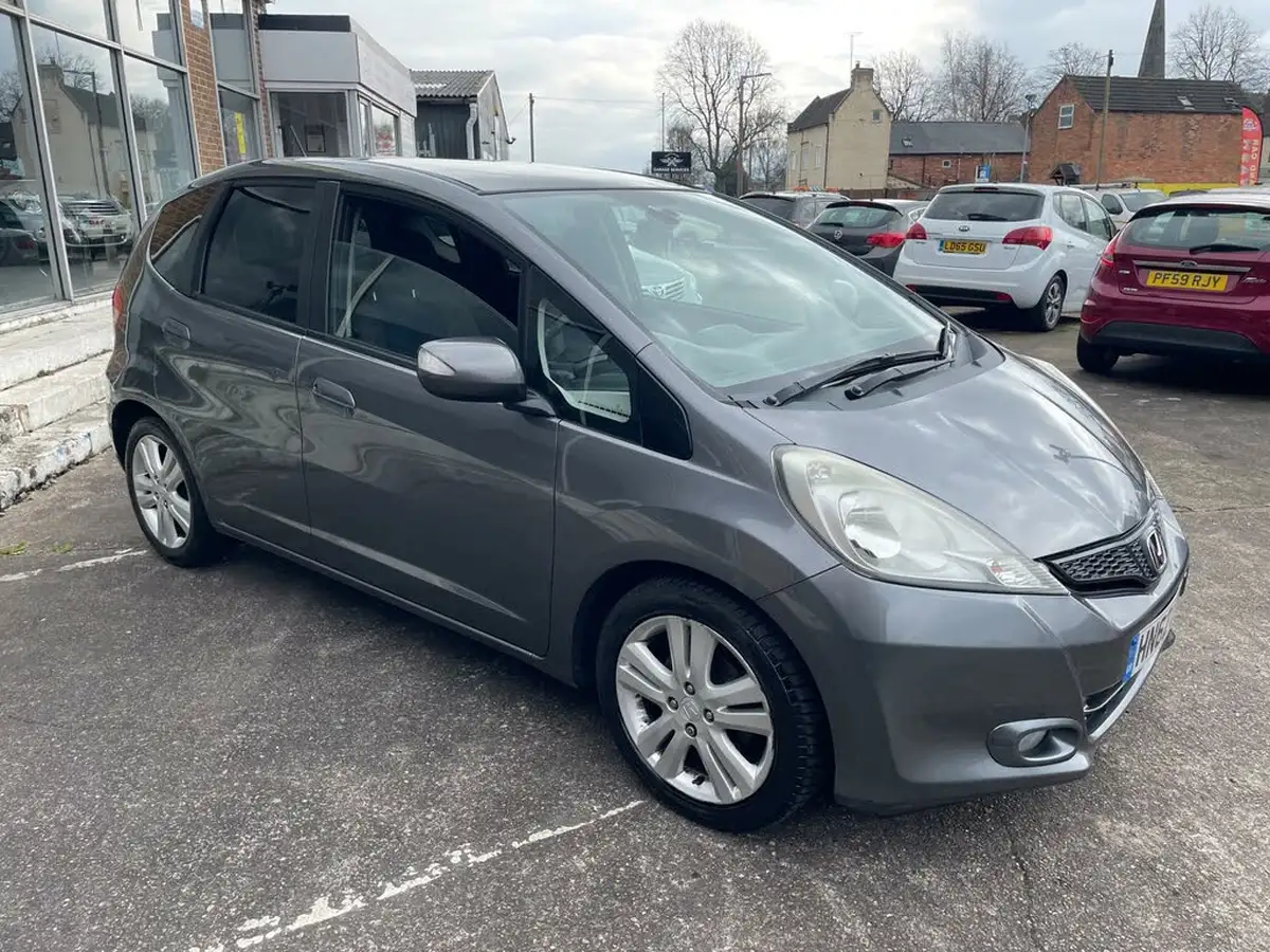 2012-honda-jazz-14-ex-big-2