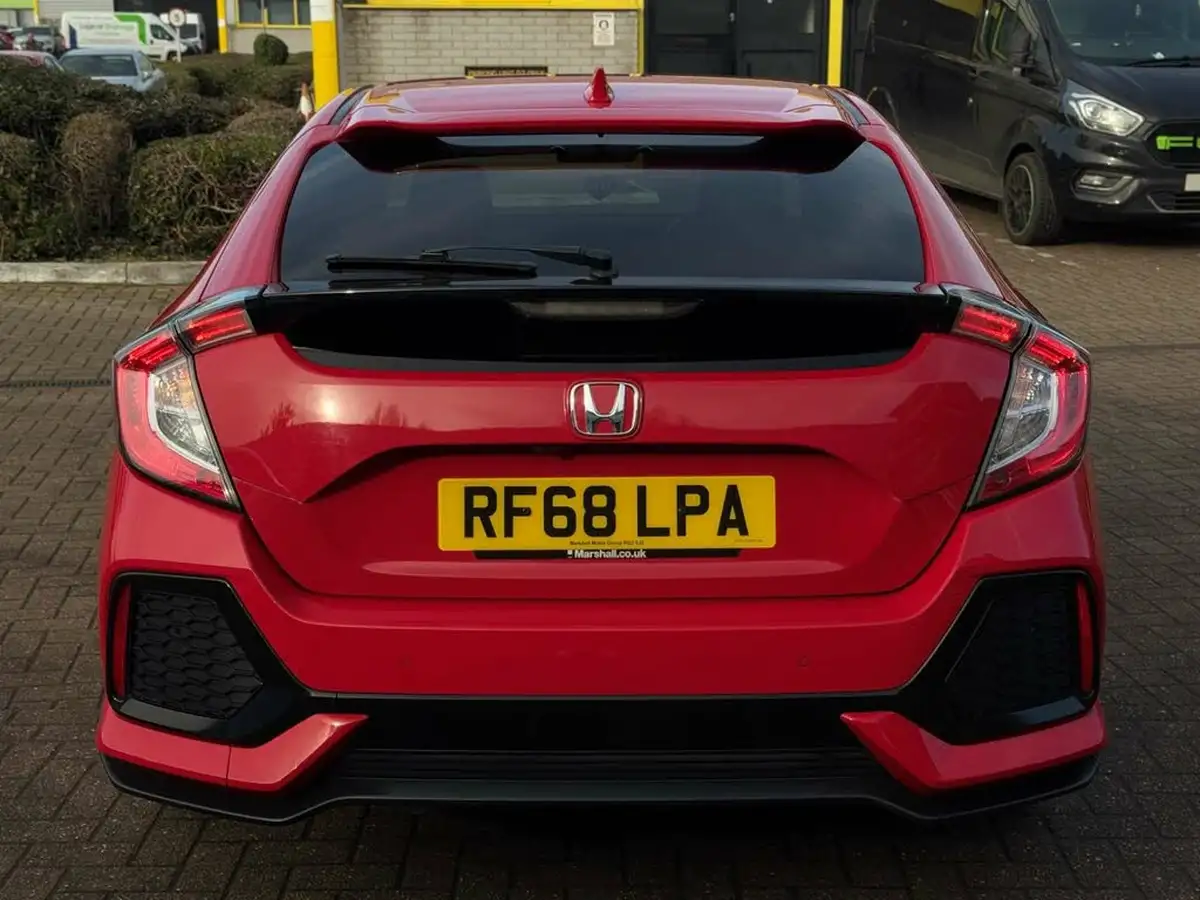 2018-honda-civic-10-vtec-turbo-sr-126ps-hatchback-5d-cvt-big-9
