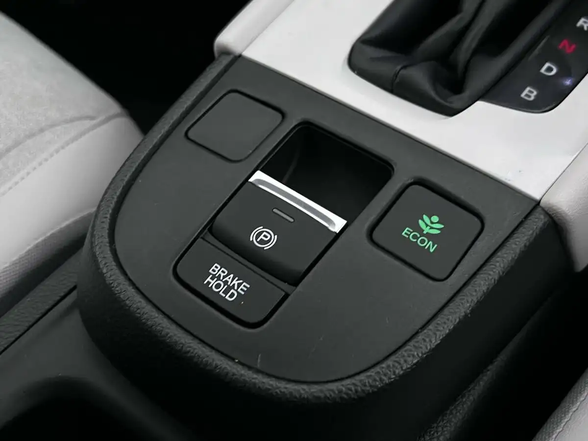2022-honda-jazz-15-i-mmd-ex-107ps-big-27