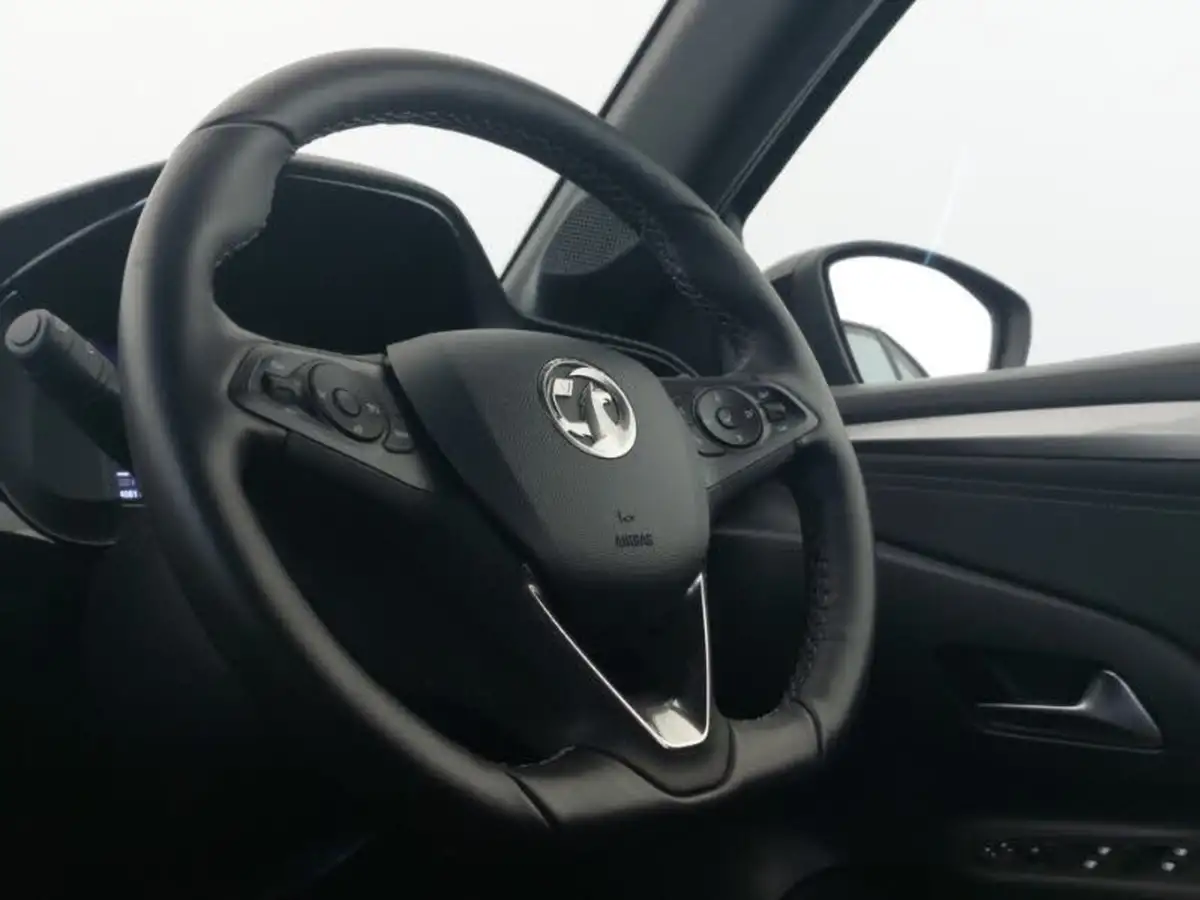 2022-vauxhall-corsa-12i-gs-line-big-9