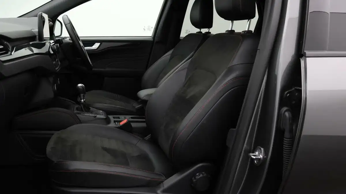 2021-ford-kuga-15-st-line-x-edition-big-13