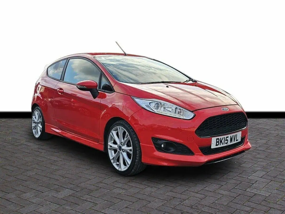 2015-ford-fiesta-16tdci-zetec-s-big-0