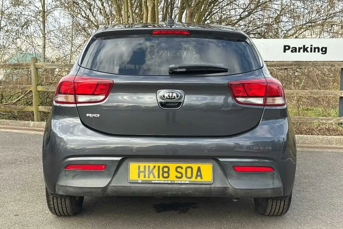 2018-kia-rio-14-3-big-6
