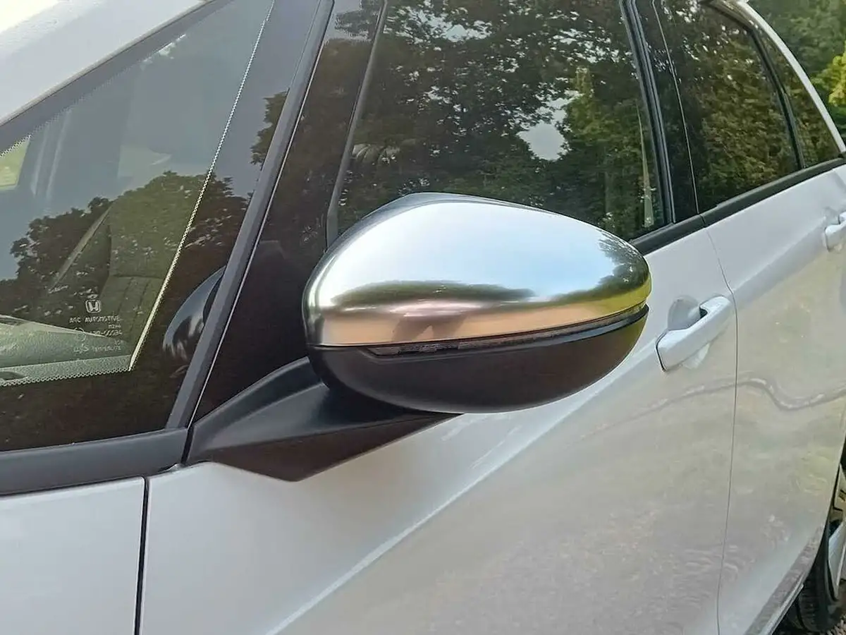 2020-honda-jazz-15-i-mmd-ex-big-20