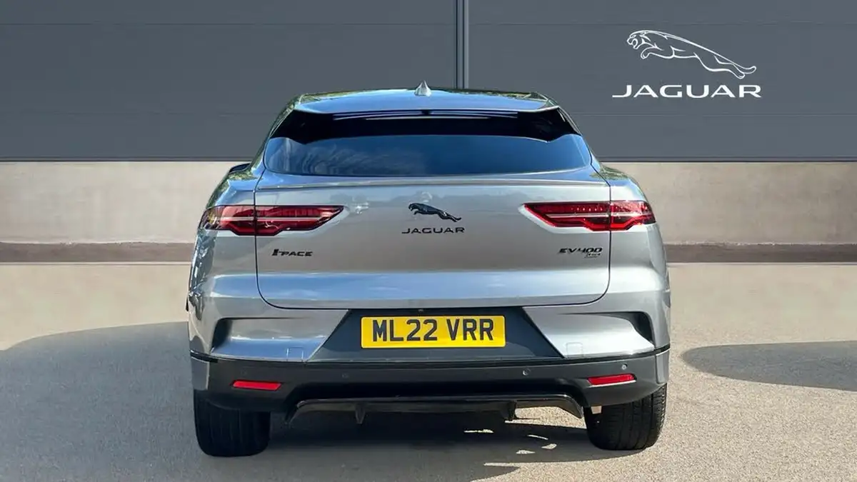 2022-jaguar-i-pace-ev400-hse-black-big-5
