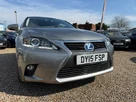 2015-lexus-ct-200h-18-advance-plus-small-26