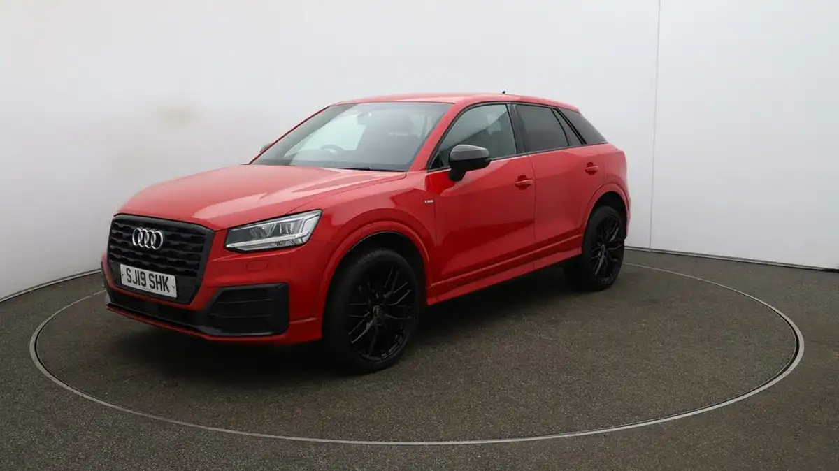 2019-audi-q2-16-30-tdi-black-edition-big-3