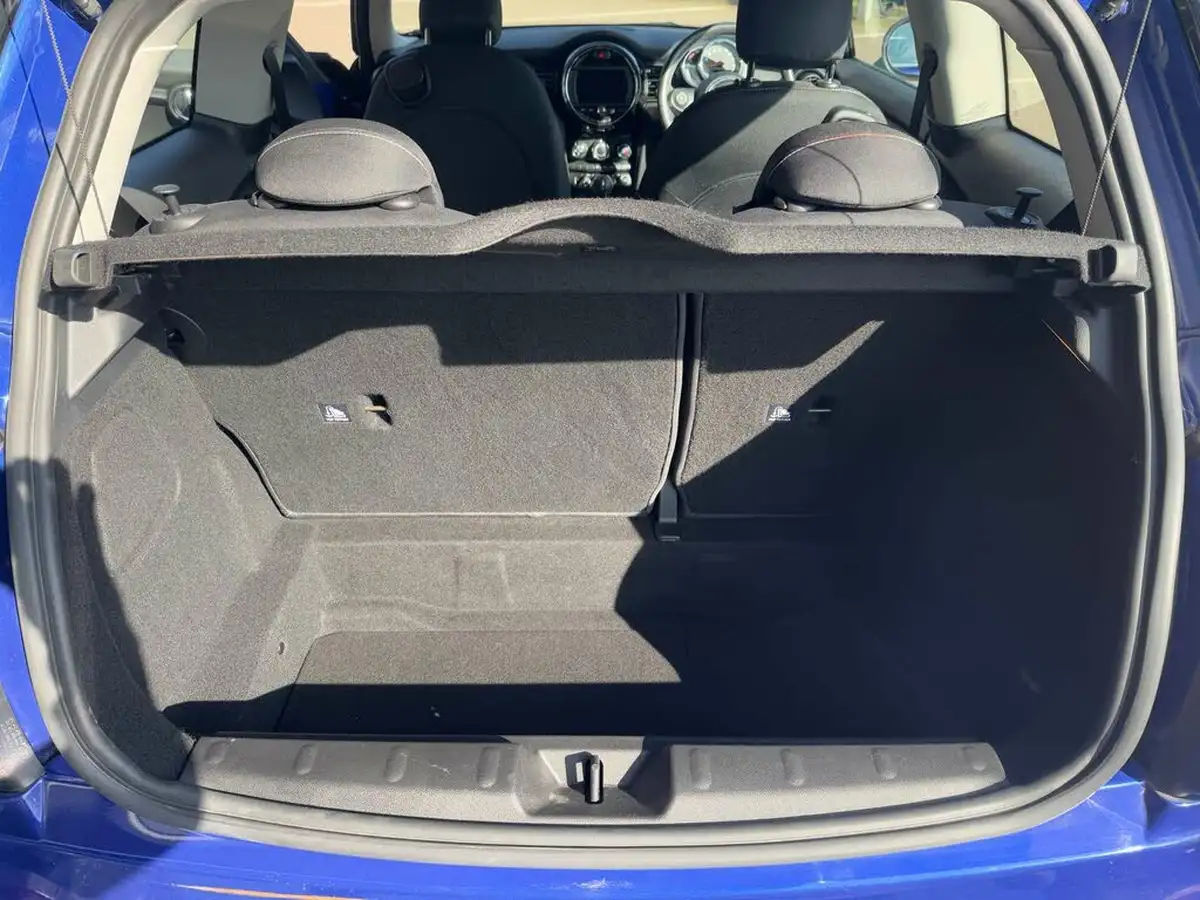 2018-mini-cooper-15-cooper-series-ii-ss-hatchback-3d-big-9