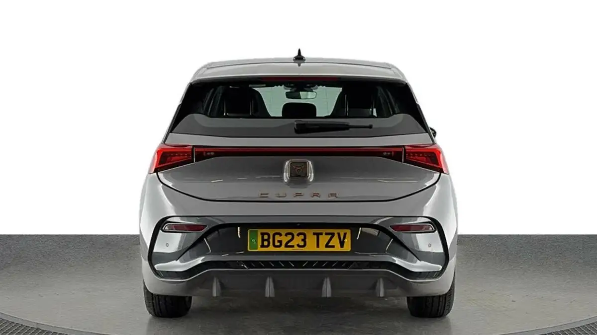 2023-cupra-born-e-v1-204ps-big-3
