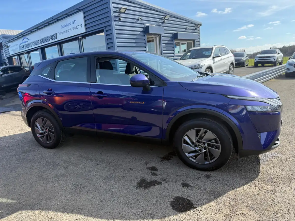2023-nissan-qashqai-13-dig-t-acenta-premium-140ps-big-7
