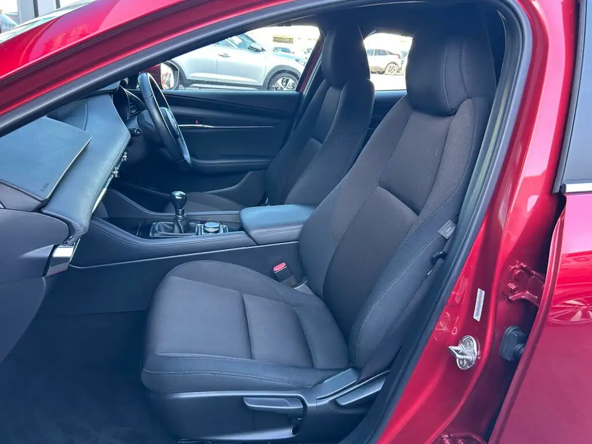 2019-mazda-mazda3-20-se-l-lux-122ps-hatchback-5d-big-30
