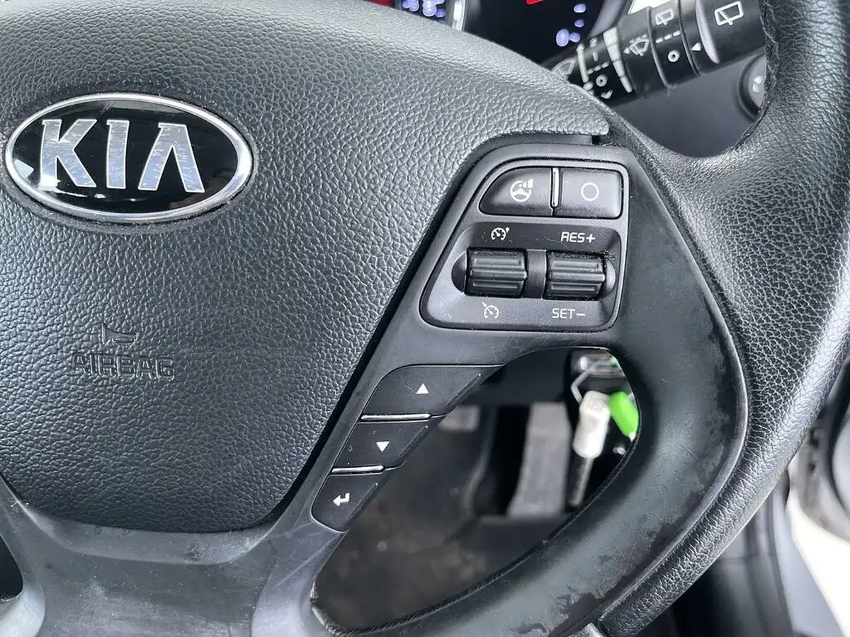2018-kia-ceed-16-gdi-2-big-38