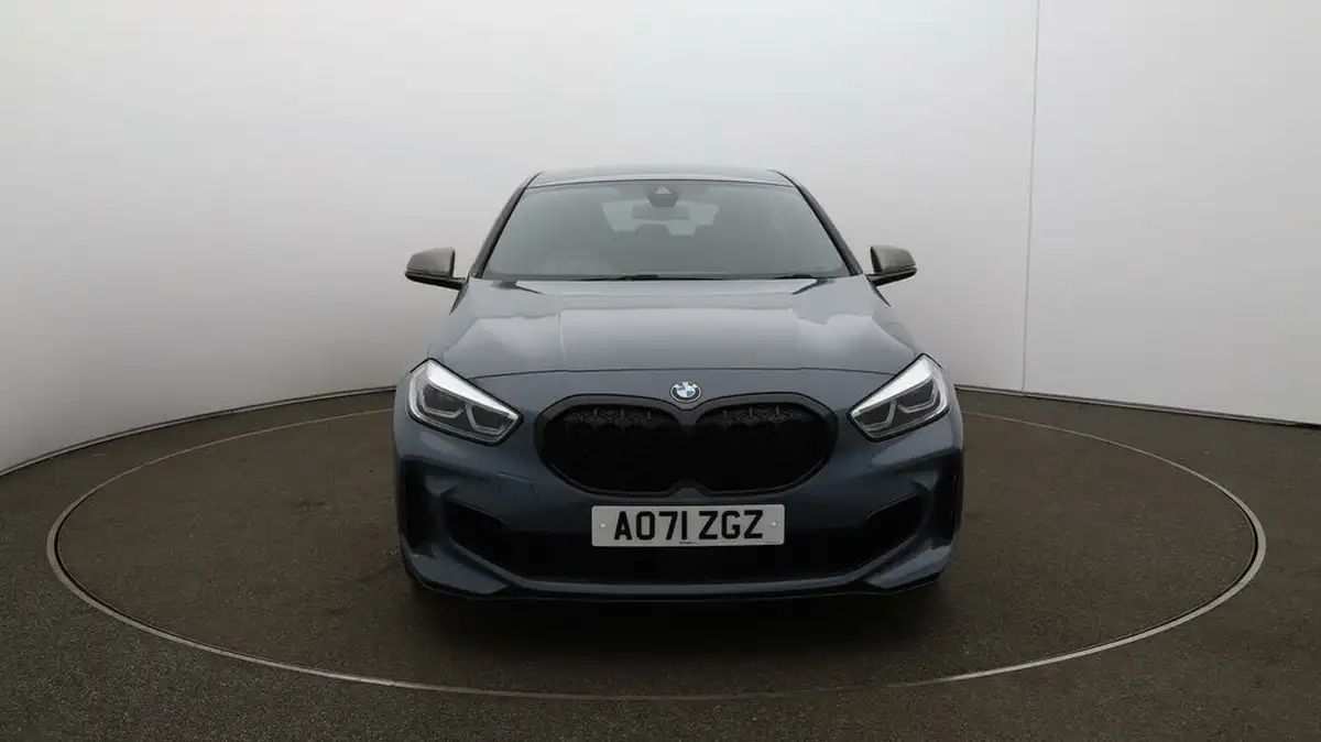 2021-bmw-1-series-20-m135i-xdrive-big-2