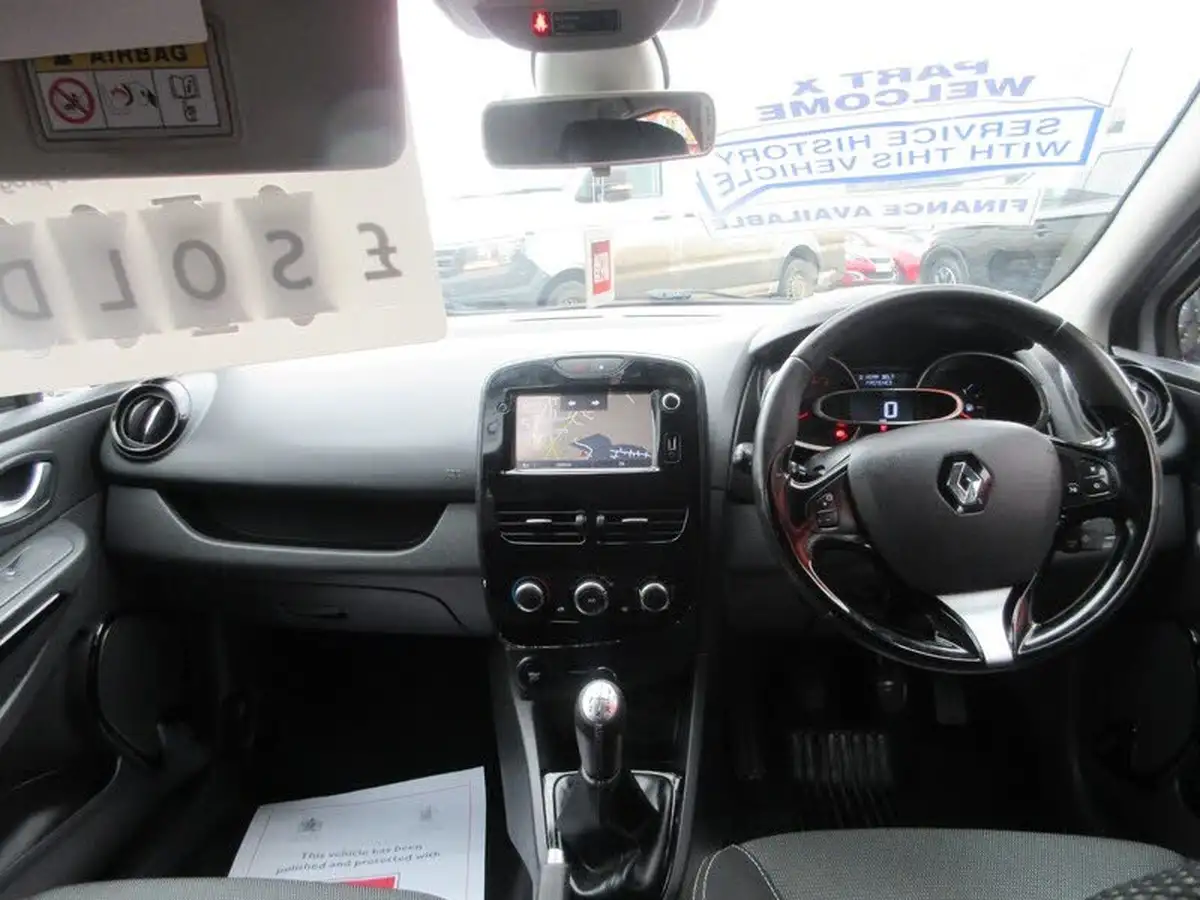 2016-renault-clio-12-dynamique-nav-16v-big-21