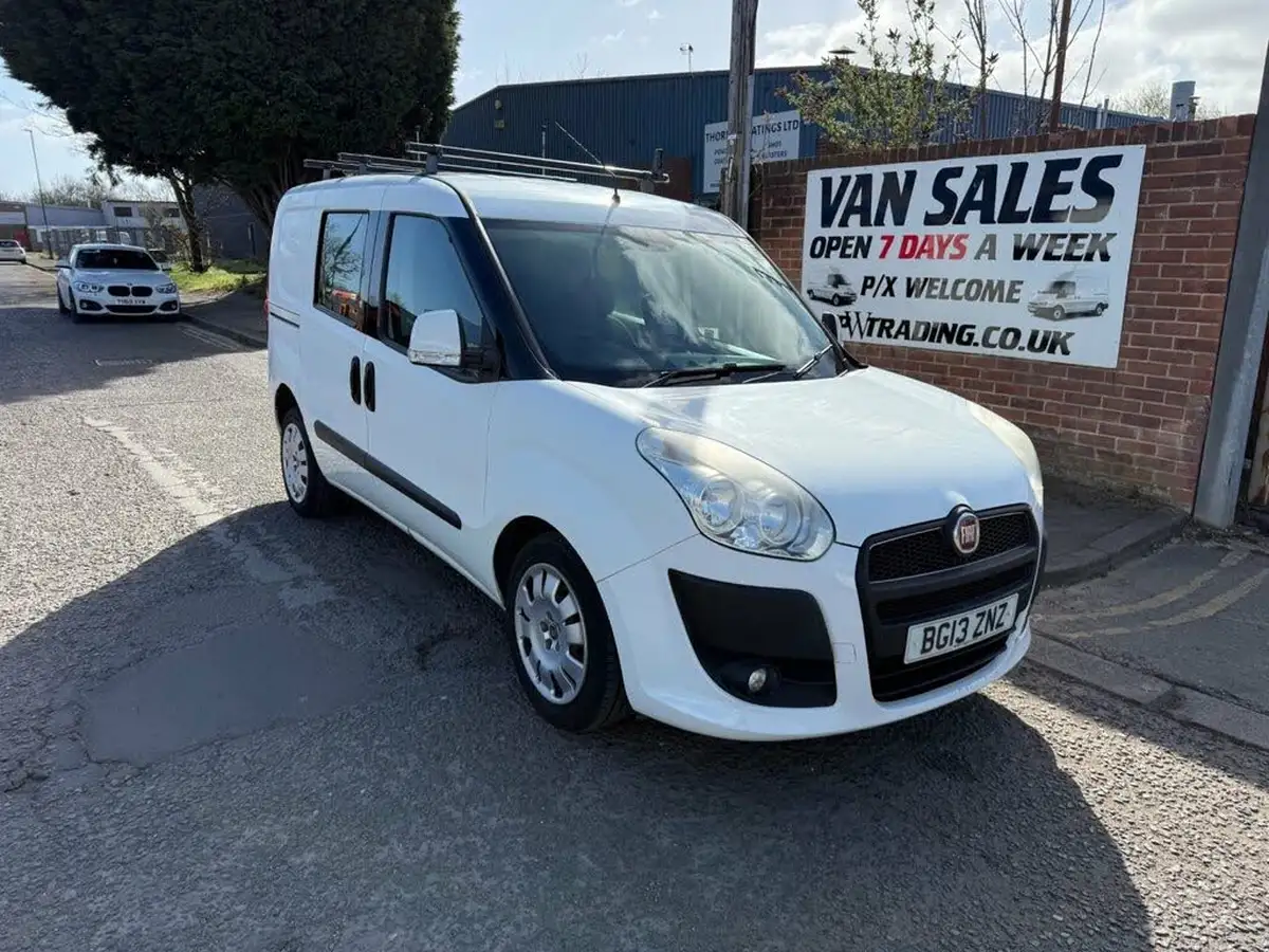 2013-fiat-doblo-cargo-16td-maxi-m1-sx-comfort-matic-big-0