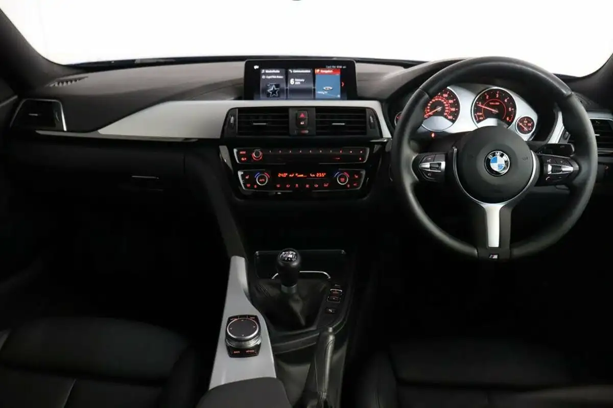 2019-bmw-4-series-20td-420d-sport-coupe-2d-big-1