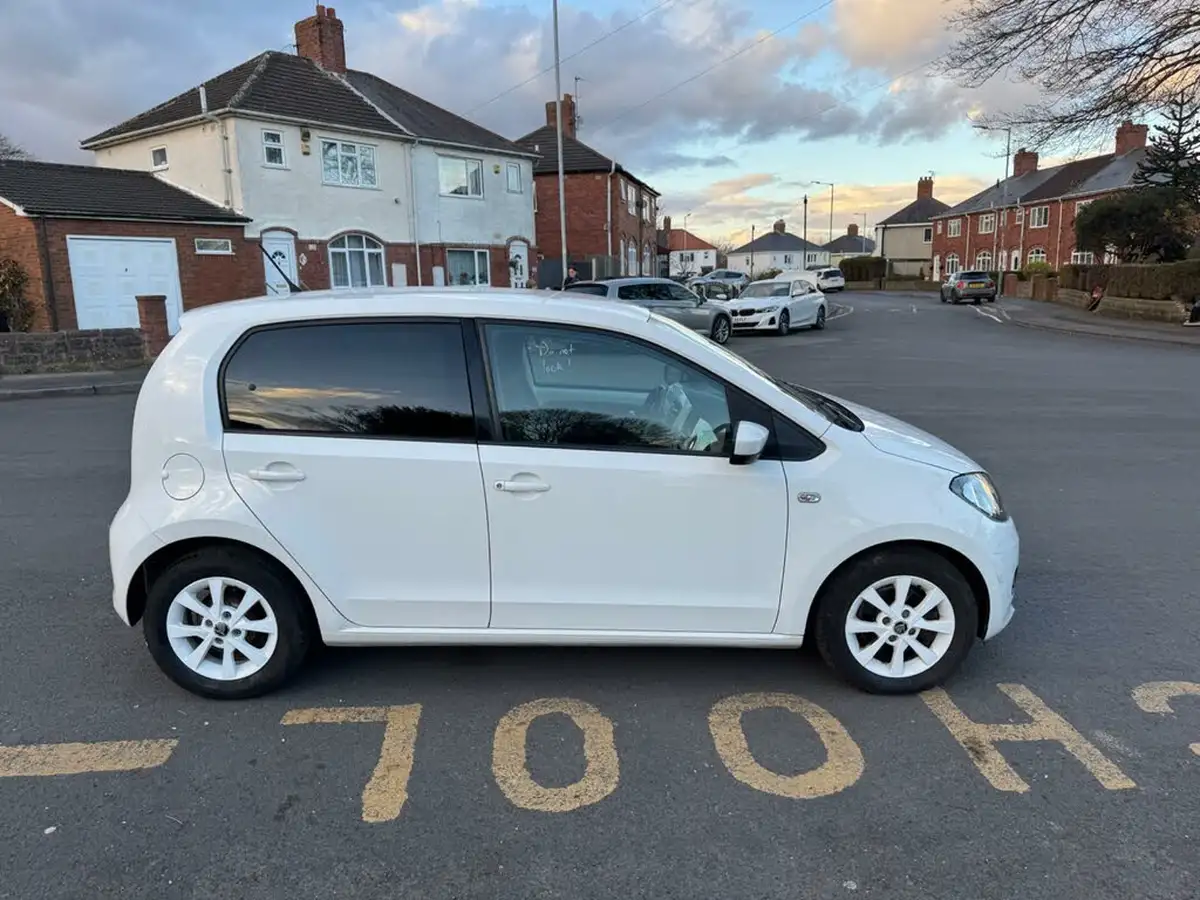2015-skoda-citigo-10-mpi-se-l-greentech-75ps-5d-big-8