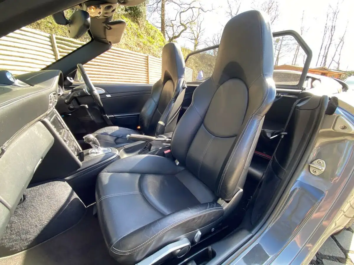 2010-porsche-911-38-carrera-s-cabriolet-auto-big-2