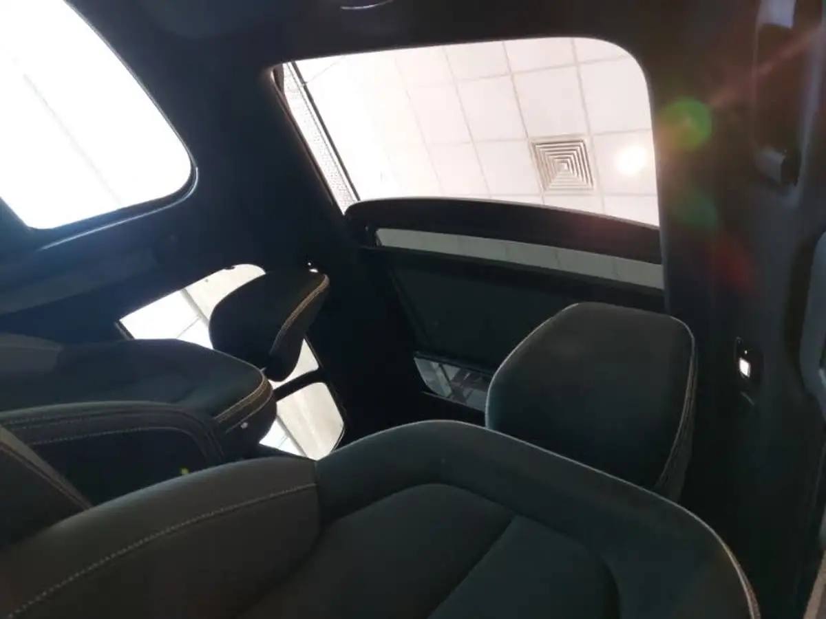 2023-volvo-xc40-20-b4-ultimate-big-17