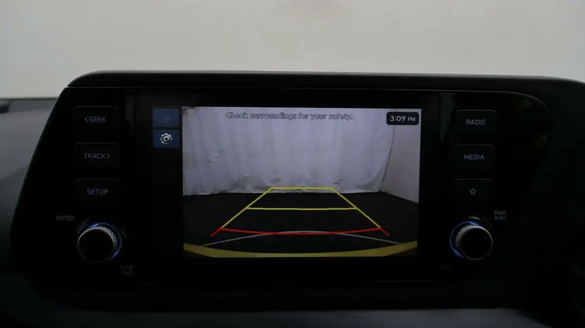2024-hyundai-i20-10-t-gdi-advance-big-25