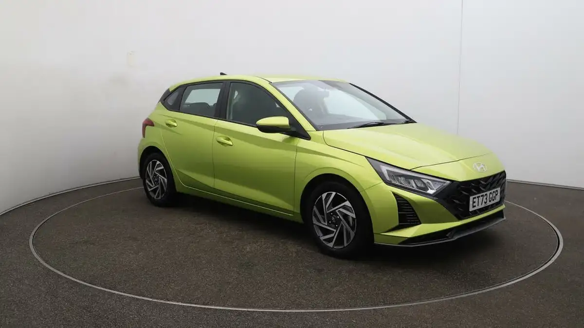 2024-hyundai-i20-10-t-gdi-advance-big-1