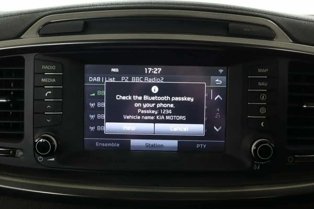 2015-kia-sorento-22-crdi-kx-2-197bhp-awd-isg-big-38