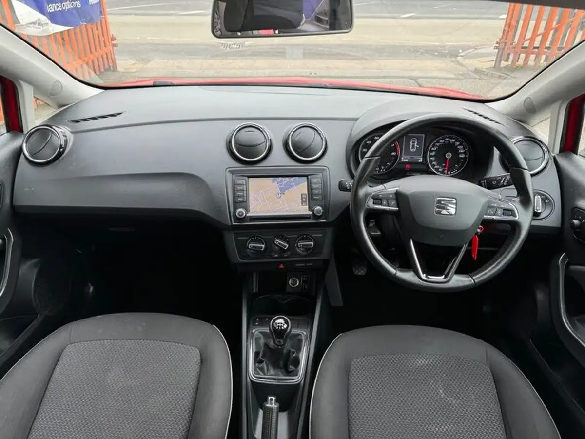 2017-seat-ibiza-10-se-technology-hatchback-5d-big-8