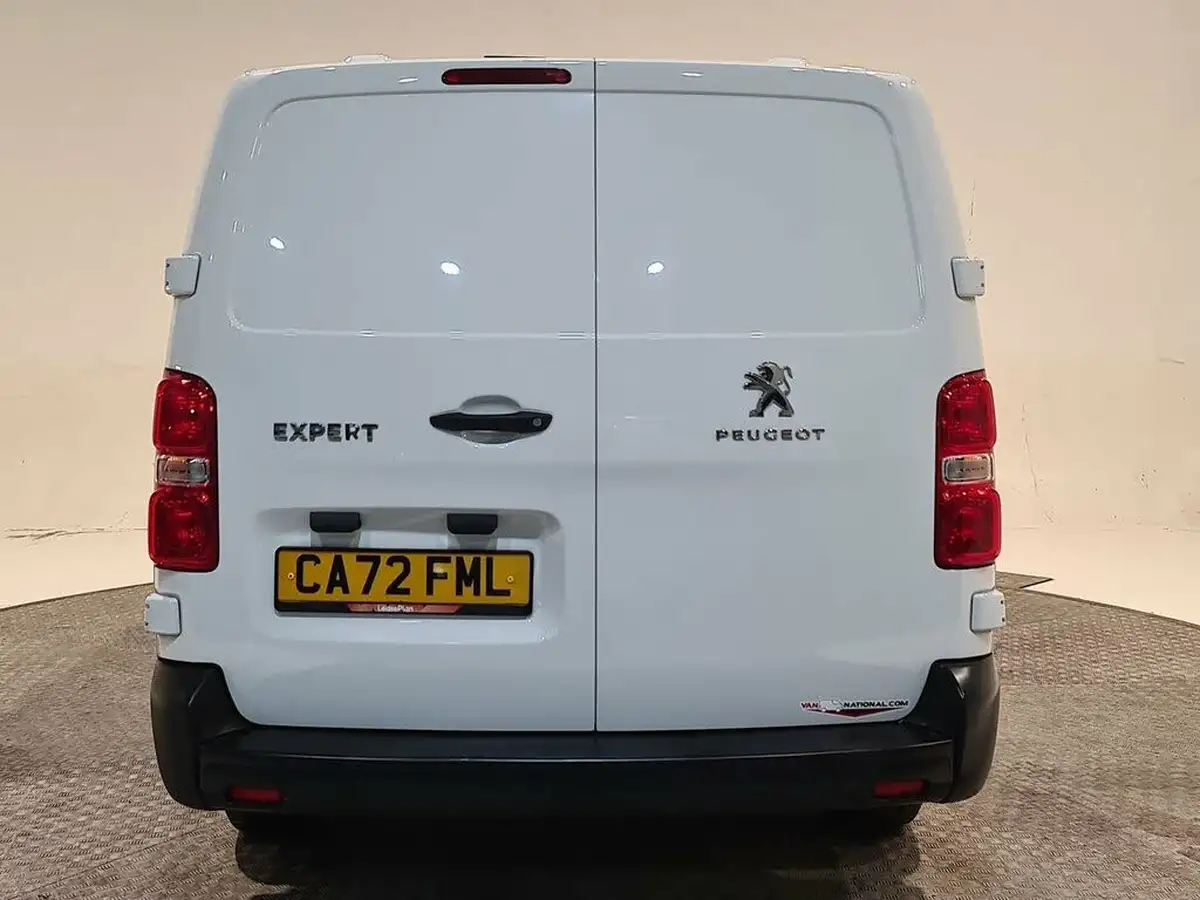 2022-peugeot-expert-15-bluehdi-professional-premium-long-1000-big-30