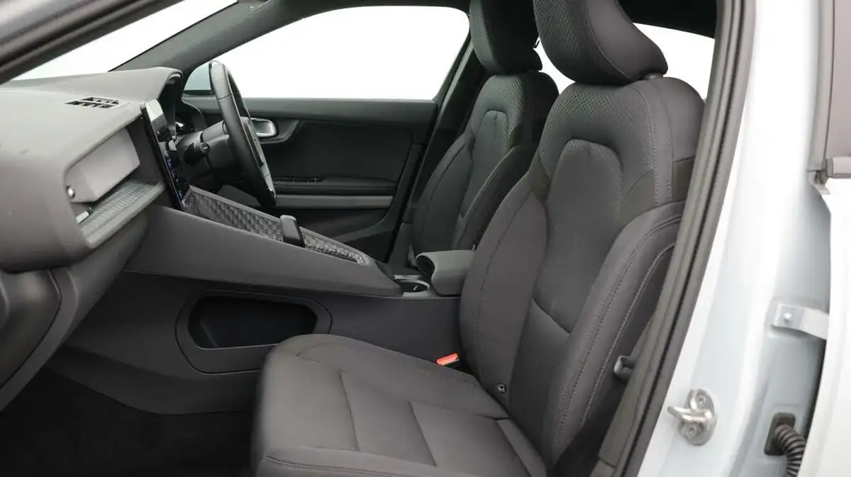 2023-polestar-polestar-2-e-ps2-165kw-standard-single-hatchback-big-14