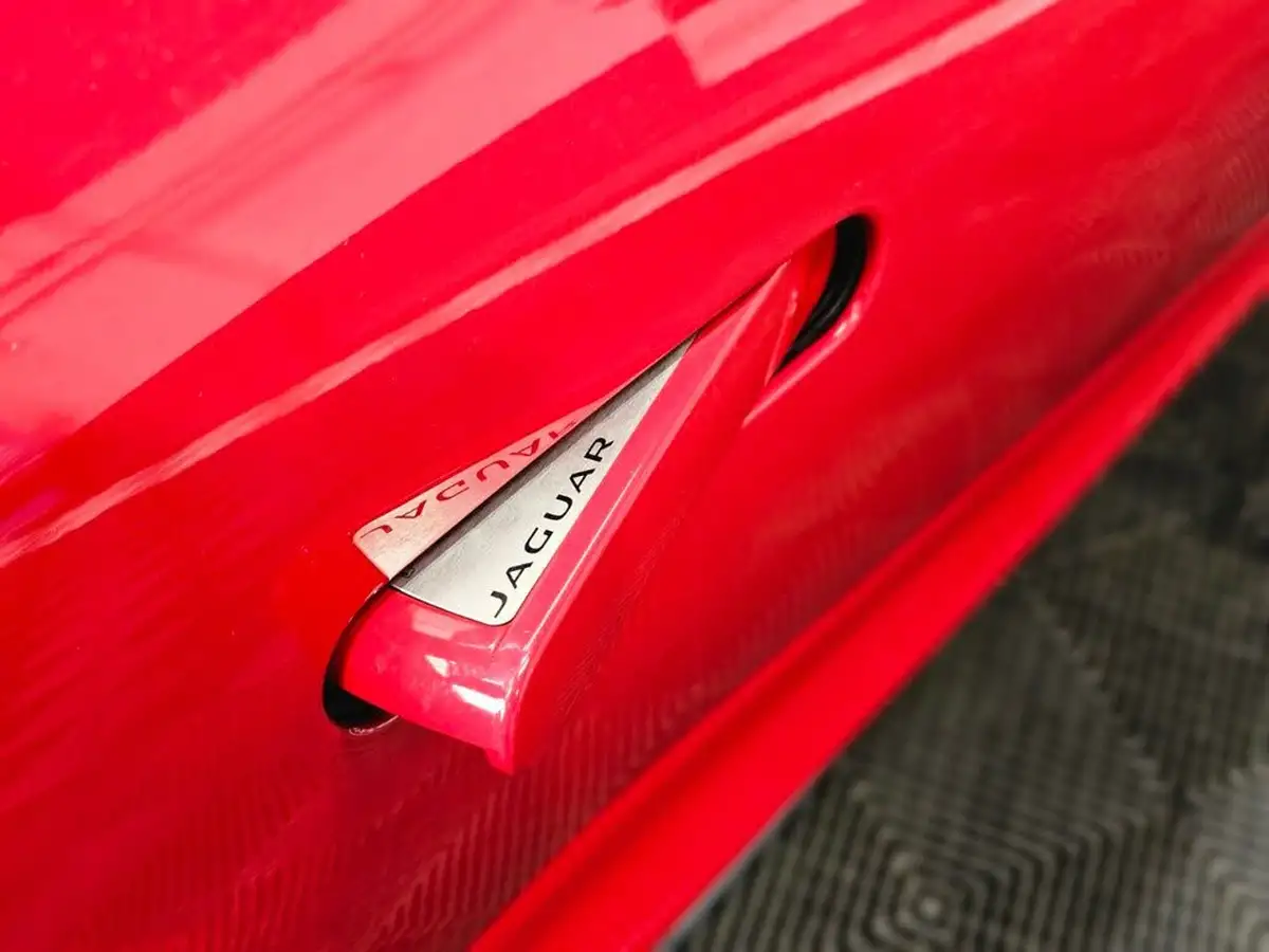 2018-jaguar-f-type-20-i4-r-dynamic-coupe-big-31