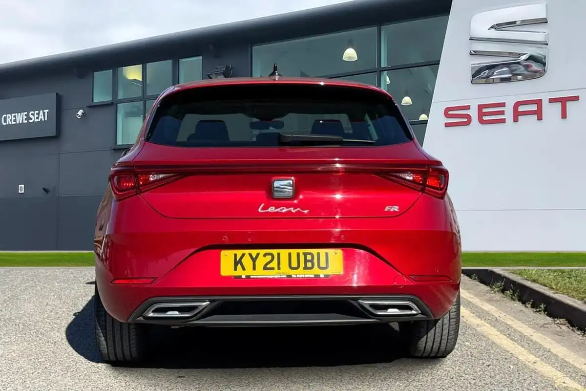 2021-seat-leon-15-tsi-evo-fr-150ps-hatchback-big-3