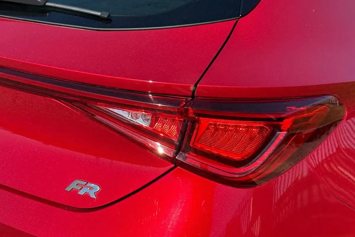 2021-seat-leon-15-tsi-evo-fr-150ps-hatchback-big-27