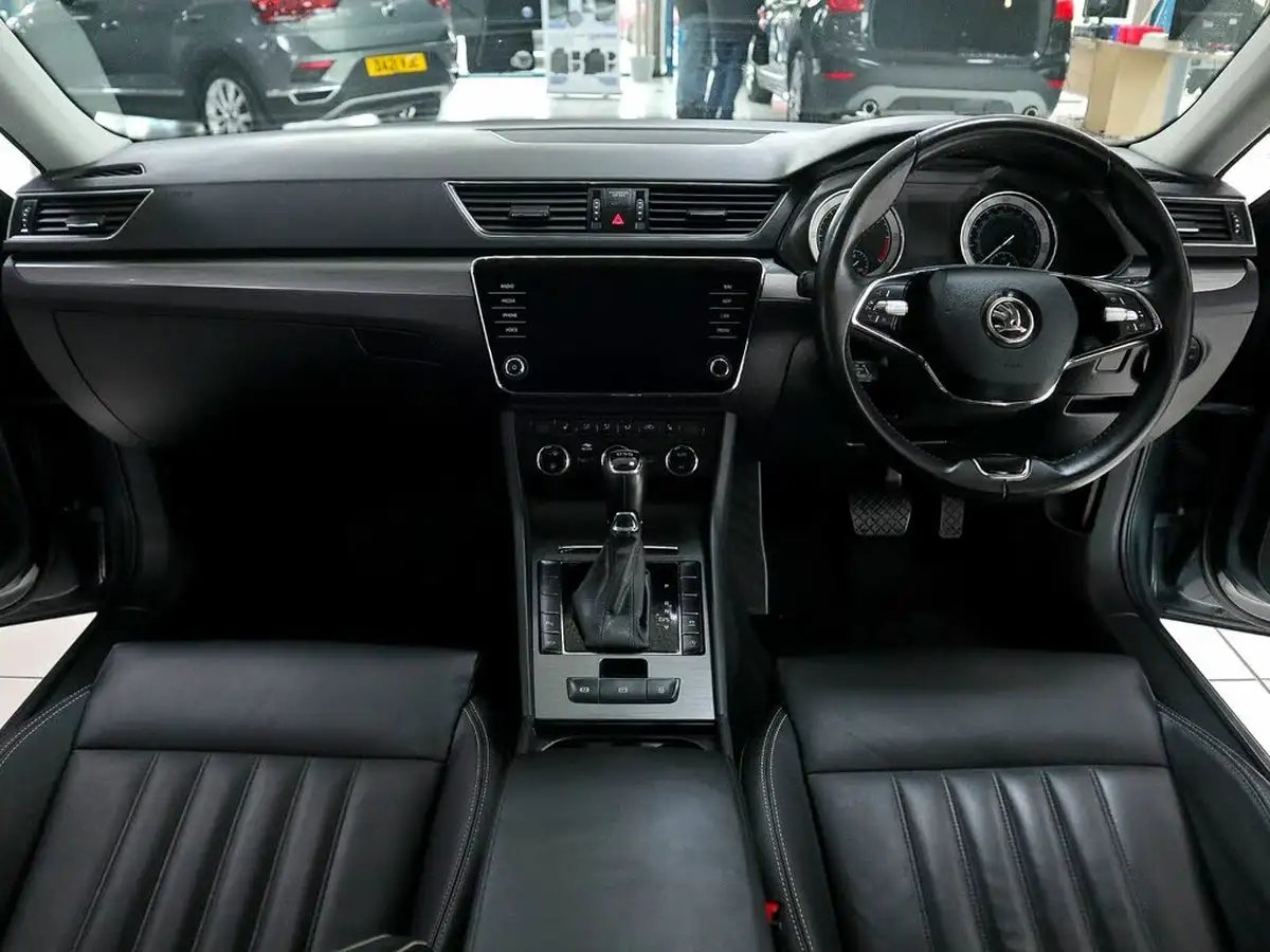 2020-skoda-superb-20tdi-se-l-150ps-estate-dsg-big-21